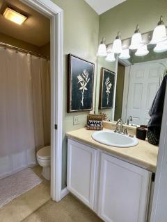 Baypoint Condo, Pool, Dock, relaxing location - 1