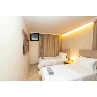 Villa avec piscine et sauna 8 chambres proche commodité et Casa Finance City - 4