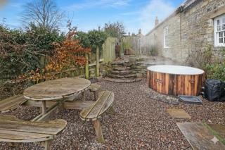 Two Hoots - North East Escapes - Whittingham - 0