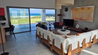 AQUAWAVES - Villa VAGUELIS 6 à 8 personnes - Front de Mer au Moule - vue Désirade & Surf - 9