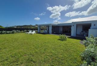 AQUAWAVES - Villa VAGUELIS 6 à 8 personnes - Front de Mer au Moule - vue Désirade & Surf - 5