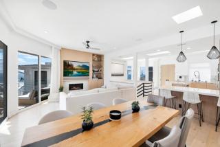 Moonstone Beach House Oceanview Luxe Retreat - 7