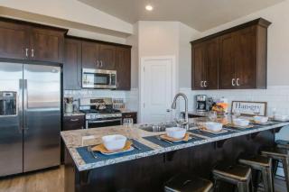 Petroglyph Place Near Zion and Sand Hollow - 8