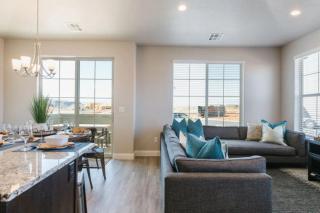 Petroglyph Place Near Zion and Sand Hollow - 5