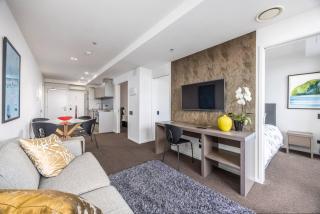 QV Stays Elevated 2 Bed City Living - 0