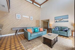 Cocoa Beach Riverfront Pool Home - 9