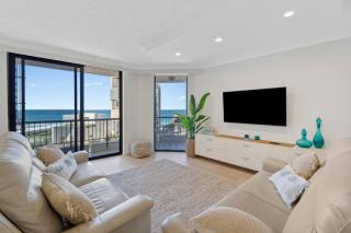 Carrington Coastal Escape - Views, Wi-fi, Parking - 0