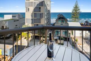 Carrington Coastal Escape - Views, Wi-fi, Parking - 2
