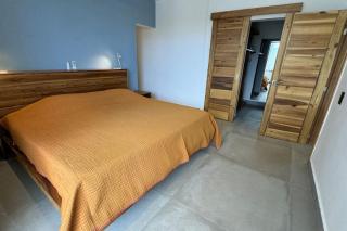 5 Bedroom Villa With BBQ and Washer - 1