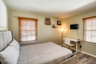 Commute to Alexandria and DC Home with Shared Yard - 2