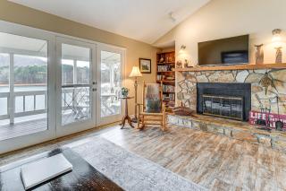 Fire Pit and Boat Dock Lake Chatuge Townhome! - 8