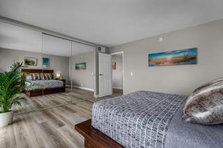 Marina Place With Ocean Views Free Parking walking distance to Venice - 1