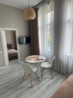 Freedom Dolynsky Bright - 2