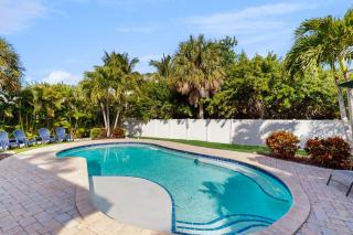 Beach to Bay Getaway - 6