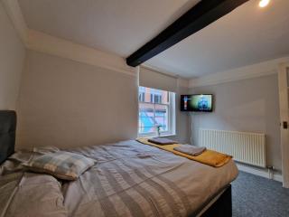 Cosy City 4 Bed - 2