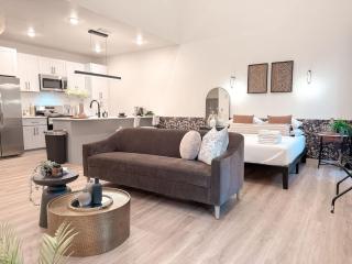 Roseland Studio - DT - DeepEllum - LowerGreenville - 8