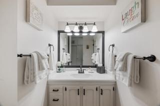 Lahaina Shores Beach Resort 206 - Wainee - 4