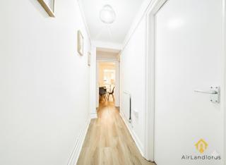 Exclusive 1 bedroom flat near Brixton Station! - 2