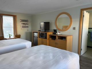 Moontide Motel, Apartments, and Cabins - Old Orchard Beach - 1