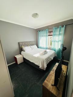 Zoe & Saint - Kapstadt - 5