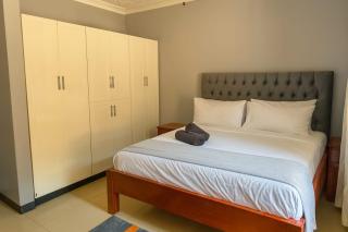 PreshyPride Guest House - 6