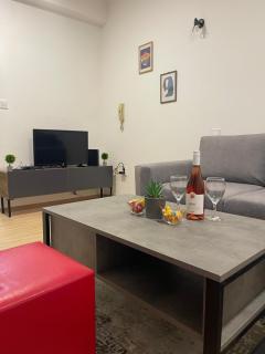 City Haven Skopje-Free Parking - Skopje - 9