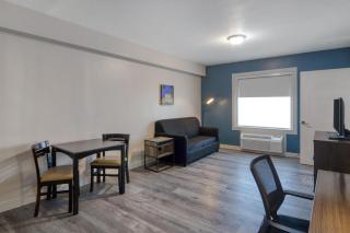 HOM Hotel Gainesville, SureStay Collection by Best Western - Gainesville - 1