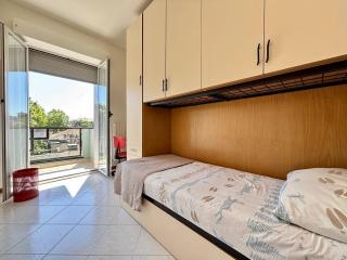 Bellavista Beach Apartments Viale Trieste Pesaro - 6