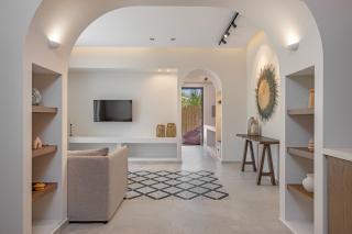 Avaton Boutique Suites -  - 6