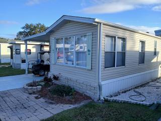 restful home in rv resort - 0