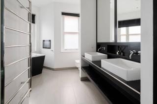 Stunning Mayfair double en-suite Flat w/AC - 4