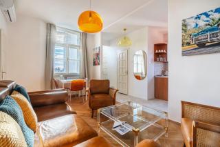 Artsy Loft Downtown 1&2 - 4