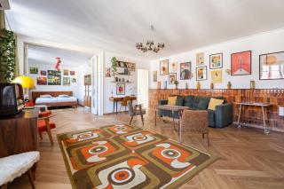 Artsy Loft Downtown 1&2 - 8