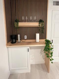 Cozy Little Villa in the Heart of Cocoa POOL HOUSE - 2