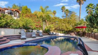 Private Estate w Pool Hot Tub Fire Pit Near Encinitas The Ranch by AvantStay - Elfin Forest - 8
