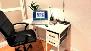 Modern 2-Bed flat NG7 Near QMC & Universities Long Stays Welcome - 5