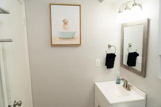 Keep Austin Weird - 12 mins to DT - 9