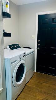 Keep Austin Weird - 12 mins to DT - 3