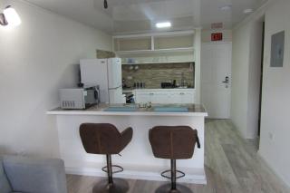 102 Batts Rock Beach Condos - 0