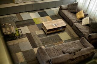 Premier Plush Apartments - 3