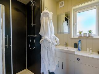 1 Bed in Turnberry 78071 - 2