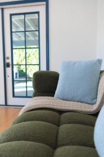 Cozy Private 1BR Near LAX & SoFi, Pet-Friendly - 2