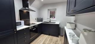 Honeysuckle House 4 Bed Countryside Stay Near Derbyshire - 8