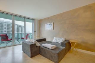 Steps to Sand! 10th-Floor Sunny Isles Beach Escape - 2