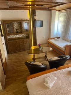 Identity Apartments Ohrid - 9