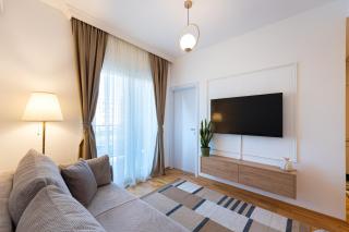 Quince Apartments - 8