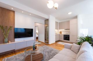 Quince Apartments - 0