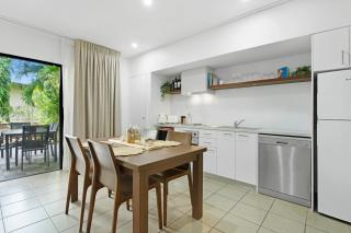 Palm Oasis at Oaks Sanctuary Resort Cable Beach - 2