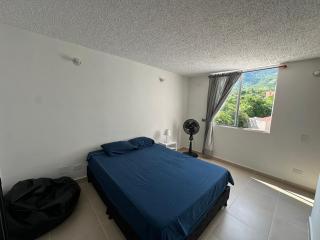Apartamento Moderno en Apulo - 2