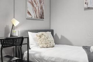 Modern Single Room - Next to Central Station - Near CBD UTS USYD - Shared Bathroom - 9